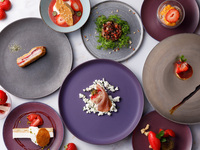 コンセプトオーダービュッフェディナー |3-4月は‘’苺” |  【土日祝日】