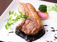 3/4～5/31ランチ「シャルマン」仔羊ローストとオードブル、スープ、デザートなど全6品