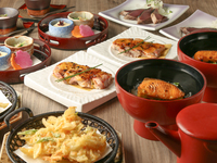 Especial [Banquete de Verano] Sala privada para grupos garantizada ★ Disfrute de la anguila de verano ★ Pollo joven y regordete cocinado a baja temperatura y ostras de maíz dulce de temporada ★