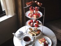 【Afternoon Tea｜平日】クラシックアフタヌーンティー + ナポレオンパイ