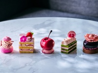 Seasonal Cakes (March and April)