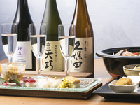 おすすめ日本酒3種飲み比べ付 桜丘アフタヌーンティー【完全予約制/14:00入店】