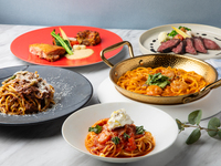 【選べるメインと食後のデザート付き】ひとくちの幸せを感じる前菜盛り合わせと5種から選べるメインランチ