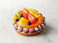 (Please order with meal) Seasonal Fruits Tart (12cm)