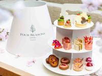 (Takeaway for Two) Strawberry Afternoon Tea 