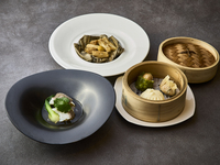Chu-Wen Dinner Course with a complimentary glass of Chinese tea
