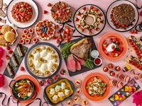 【早割！~4/3まで 平日ランチ】2部：13:30～15:00までの90分制★大人30％割引★＜2026年3月1日-4月28日＞ ストロベリー＆ガストロノミービュッフェ