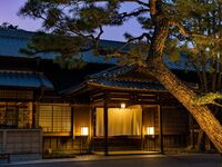 [Limited to those who have already had their wedding ceremony] Anniversary dinner course + toast + dessert message included