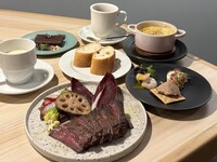 【午餐套餐】午餐套餐包含5道主菜可供选择