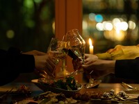 Party Course+3HDrinkFreeFlow 【春ロゼワイン含むワイン8種が楽しめるフリーフロー】