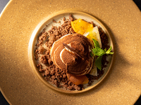 AO (Double main dinner course)