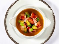 【Dinner Course – 4 dishes】Two Starters · Main Course・Dessert  Including a welcome glass of Champagne