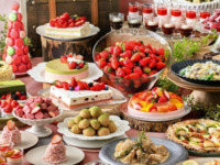 [Spring Buffet] Approximately 60 kinds of fresh strawberries, strawberry sweets, and seasonal Italian dishes. *Elementary school students only allowed on weekends and holidays.