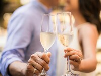 【Whiteday2026】전12종/밤하늘에 가장 가까운 야경과 「루즈의 유혹과 순백의 베일」프렌치 프리미엄 디너♪