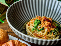 Starting April 1st [Lunch] Online reservations only: Includes one drink of your choice ★ Plenty of vegetables! Salad buffet lunch including popular dessert (Main course: Choice of pasta)