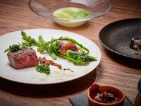 【シグネチャーディナーコース】鹿肉や牛ヒレ肉の炭焼き 九州各地の食材を堪能 全7品＋2h飲み放題