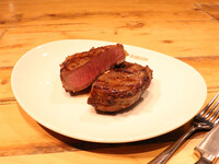 3/16〜【平日ランチ】サーロインステーキ300g+サラダバーランチ付き