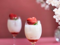 アフタヌーンティーセット　オプションドリンク　ピュアハート・ストロベリー　～フローズン苺を浮かべた乳酸菌飲料ドリンク～