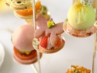 プリマベーライブニングハイティーセット（グラスシャンパン付）