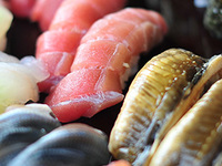 <120 minutes of all-you-can-drink included> Recommended for welcoming and farewell parties! [Standard Banquet Plan] Five pieces of sushi and seven other dishes, including our specialty "eel chawanmushi"