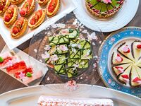 【ル・ボナール】【Very　Berry　Spring　Buffet！】　シニア1名様