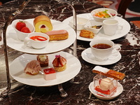 【3月】苺のアフタヌーンティー