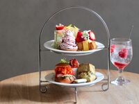 【13:30~16:00でお取り置き】苺のアフタヌーンティーセット