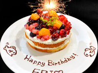 バースディケーキ