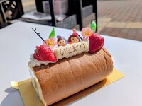 ひなまつり限定　米粉のロールケーキ