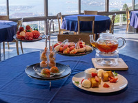 アフタヌーンティー3月苺尽くし