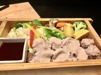 ルスツ豚と有機野菜のせいろ蒸し