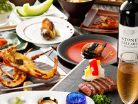 "With a half bottle of champagne & premium Chateaubriand course" ※1 bottle for 2 to 3 people, plenty of luxurious ingredients including untan, abalone, crab, lobster, and Kobe beef sirloin