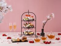【平日：季節アフタヌーンティー】豊富なティーフード＋乾杯酒＆ロンネフェルト紅茶フリー(最大2.5H利用可能)