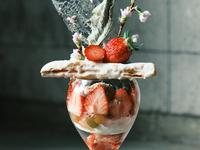 seasonal parfait  -桜　白餡　蓬