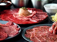 早割プラン【祝限定ハイコスパ腹パン歓送迎会】～ とろけるロース×人気部位塩＆タレ焼8種コース〈2時間飲み放題付〉 