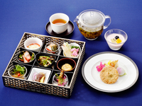 彩り飲茶ランチ3月4月