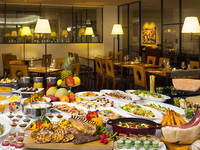 Dinner Buffet (Adult)