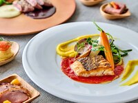 [Dinner] Buffet (adult) + toast drink + celebration plate