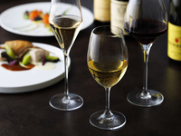 ムニュ シュルプリーズ 4皿コース 【選べる乾杯ワンドリンク付き】