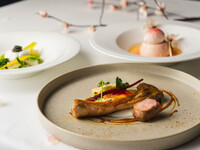 【春休み限定プラン】窓側確約+1ドリンク付きディナーコース