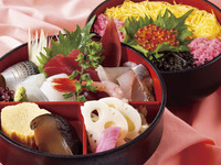 平日ランチ 「二段ちらし」（4/1～）