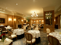 【 6/2限定・開港祭】スペシャルディナーコース＆乾杯シャンパン | 22,000円