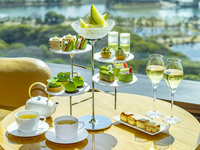 ［16:00 / 16:30］Deluxe Matcha Afternoon tea with Conrad Bear