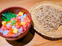 そばと海鮮ばらちらしミニ丼