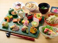 鎌倉　季節の味覚  ～彩（いろどり）～おばんざい12種 お造り2種付御膳