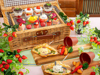 가든 바스켓 애프터눈　딸기밭 - 예약