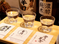 ３種類の日本酒飲み比べ