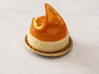 オレンジとパッションのチーズケーキ
