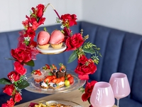 From April 6th: [Includes a celebratory drink in your favorite color & 90 minutes of free-flowing drinks] Afternoon dessert for your favorite idol [Red]