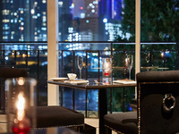 3連休★春のお出かけに★乾杯酒付き！【デートや誕生日におすすめ！】旬の食材を使った前菜や肉料理＆魚料理など Wメインのお得なディナー全6品～CHEF'S SELECTION～　ゆらめくキャンドルとプールサイドで記念撮影を！